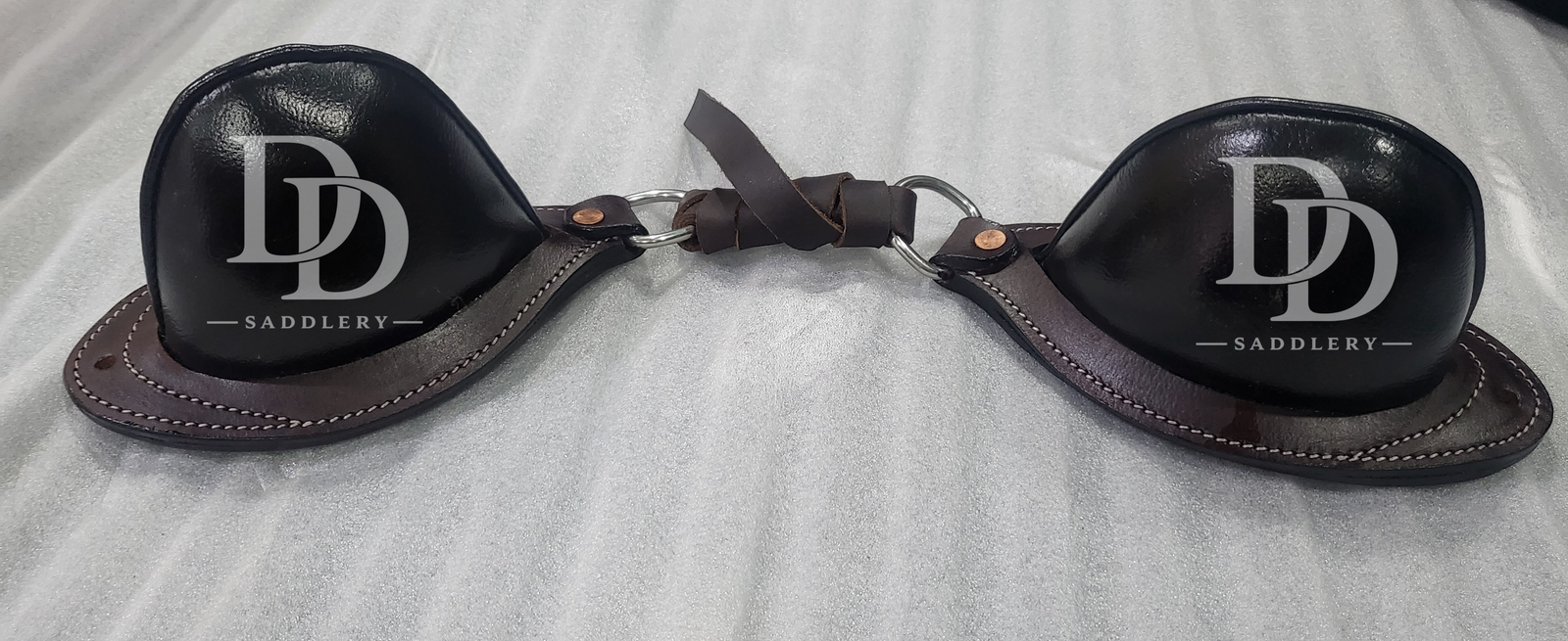 ACCESSORIES 9