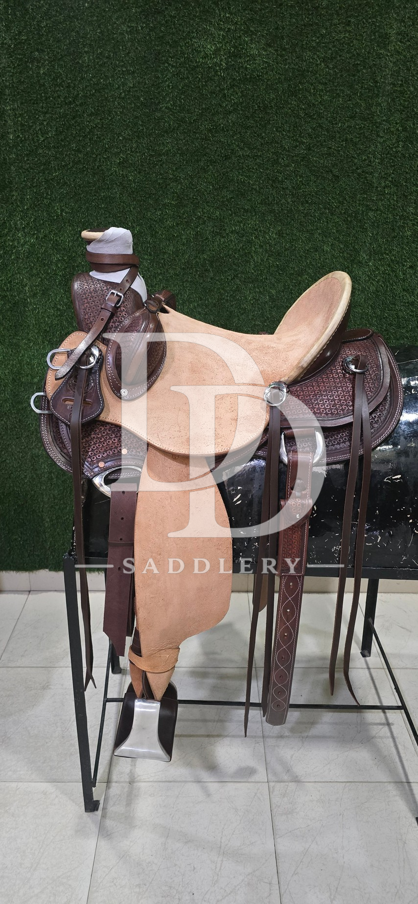 WADE SADDLE 7