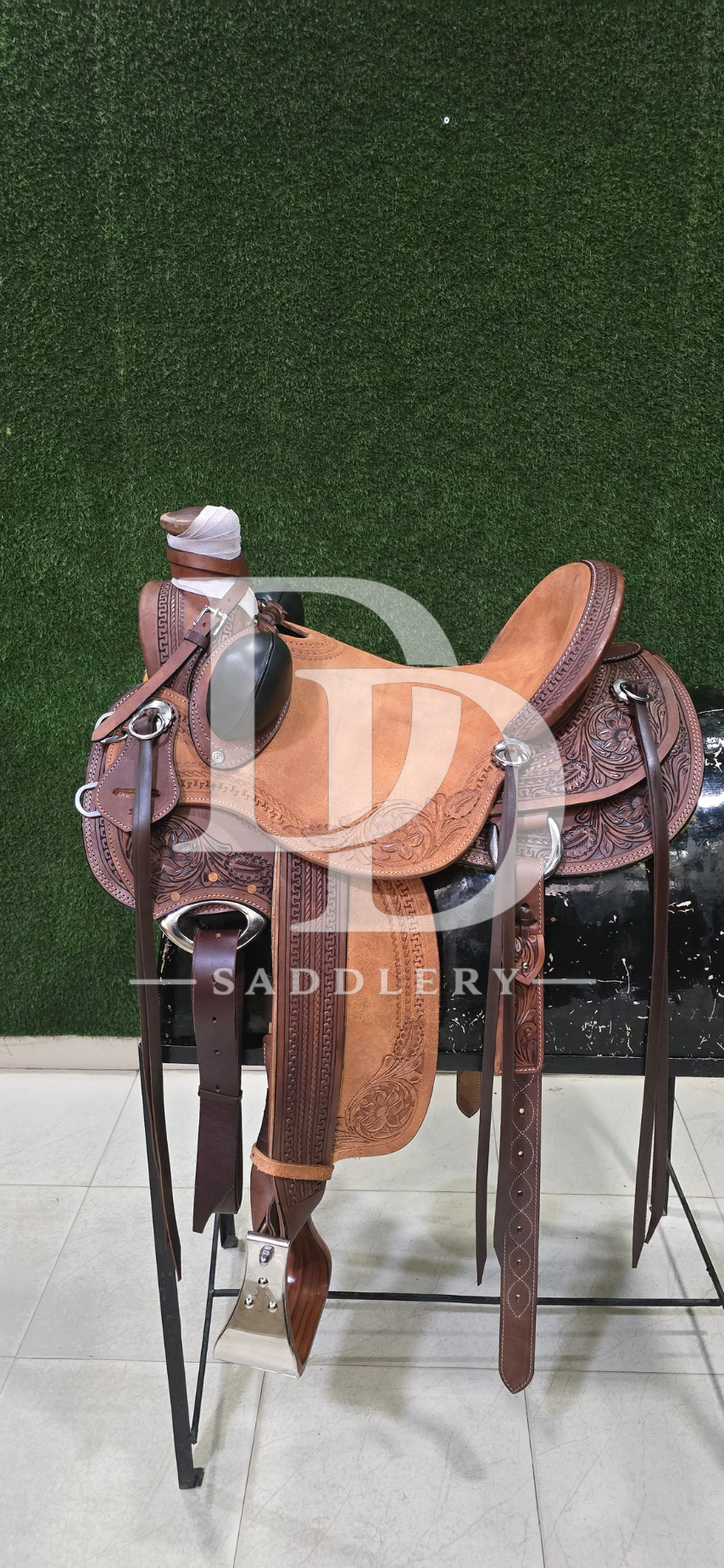 WADE SADDLE 16