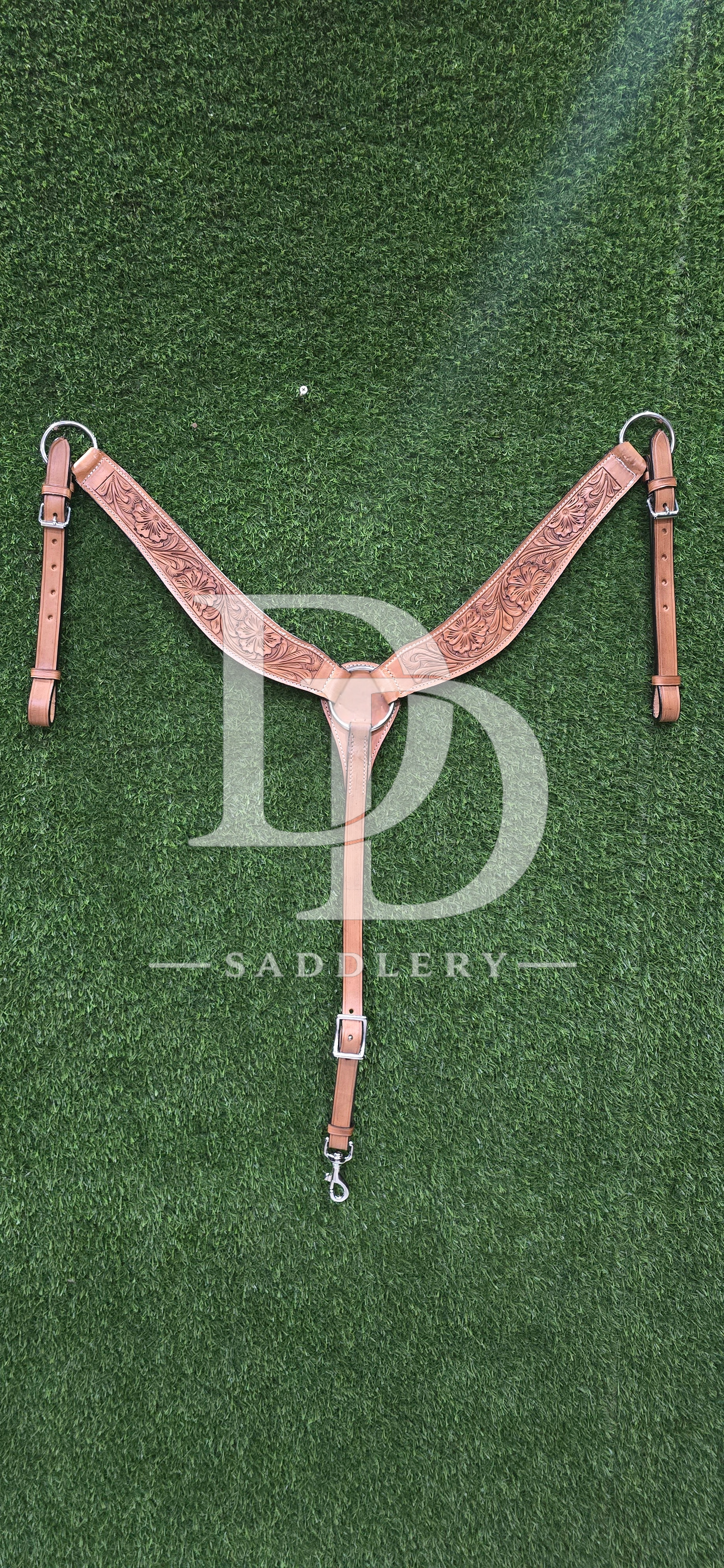 BREASTCOLLAR 1